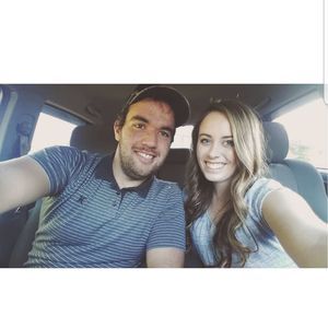 Meet your Posher, Kendra